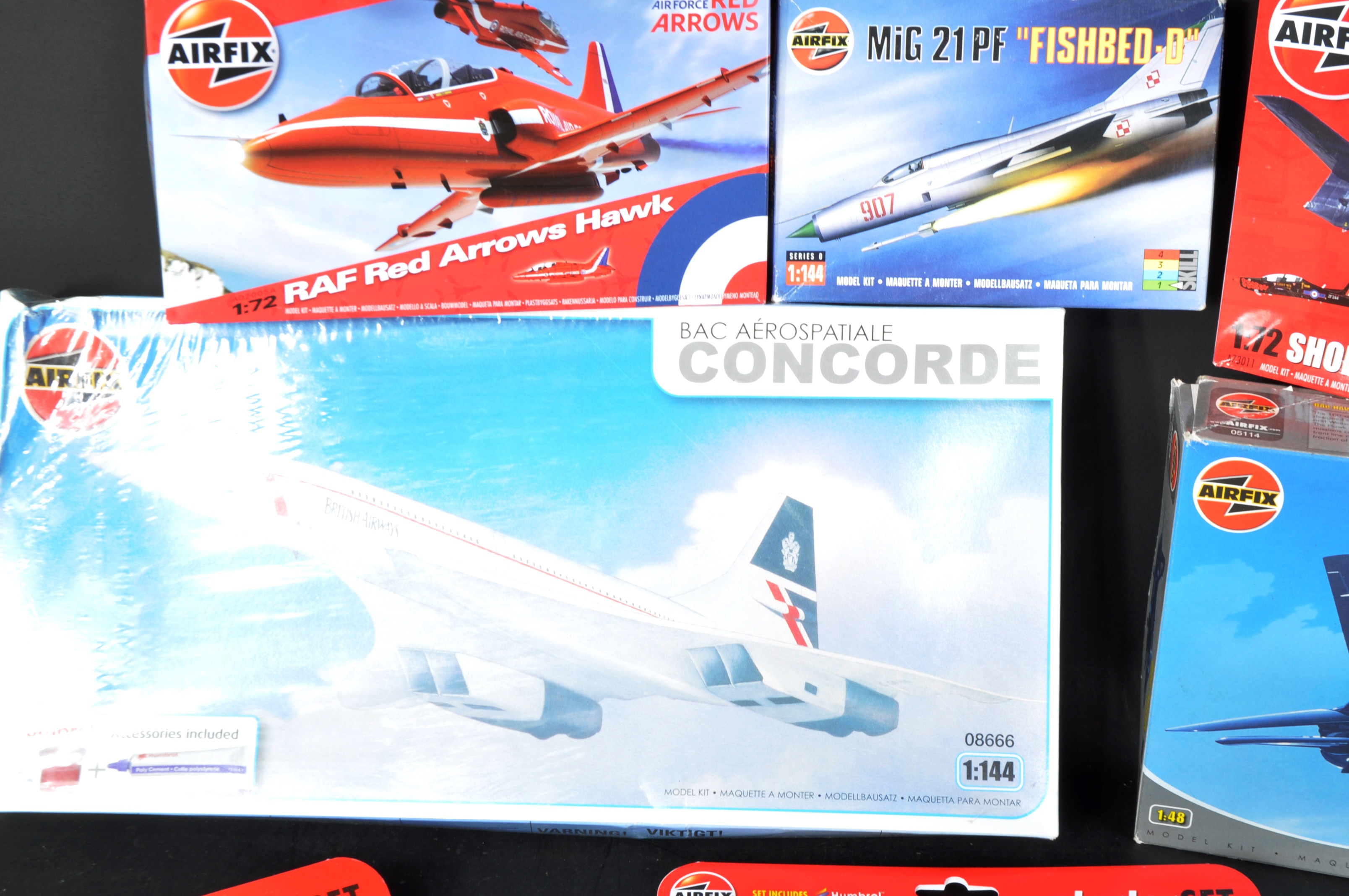 COLLECTION OF AIRFIX AVIATION THEMED PLASTIC MODEL KITS - Image 2 of 7