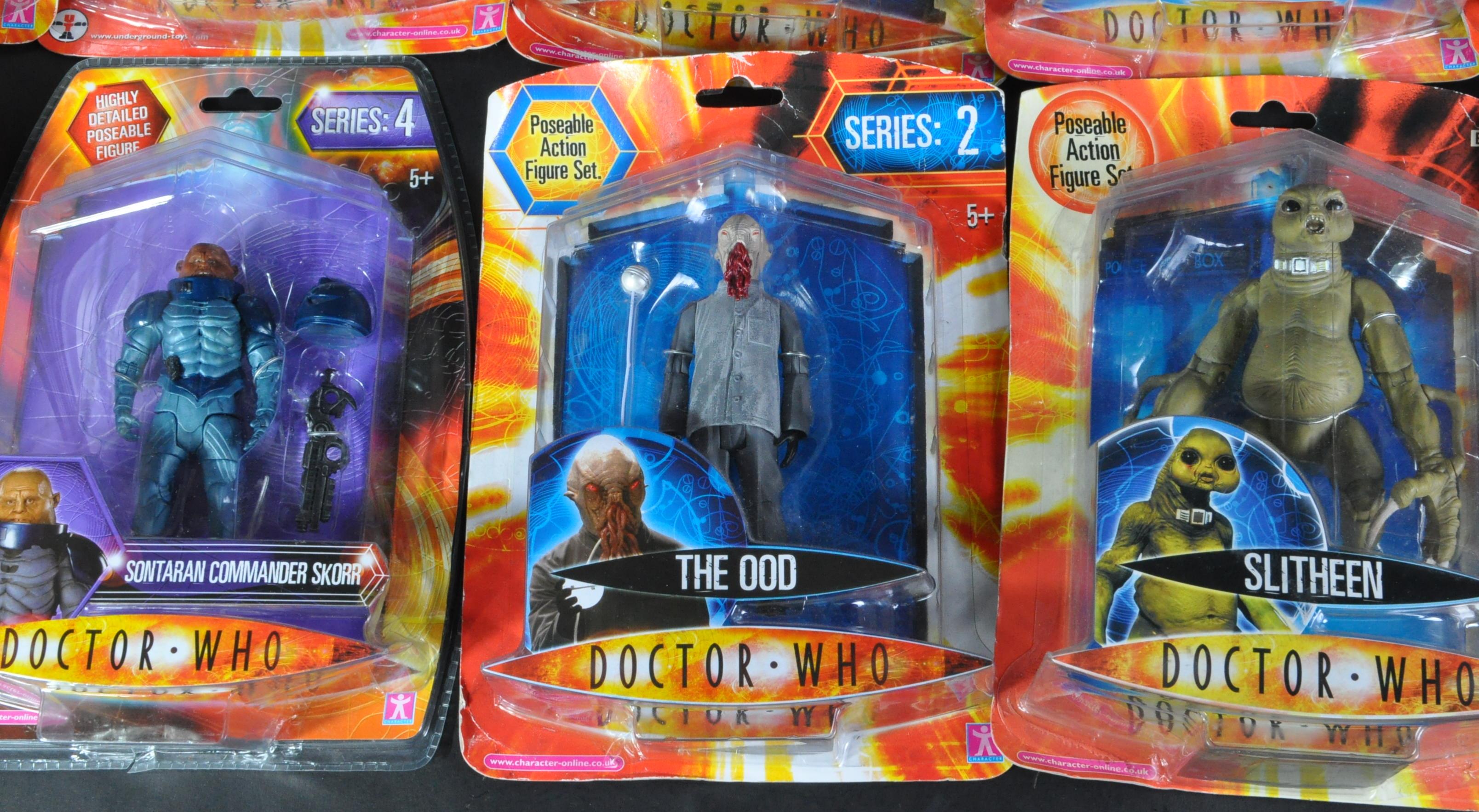 DOCTOR WHO - CHARACTER OPTIONS - COLLECTION OF ACTION FIGURES - Image 3 of 7