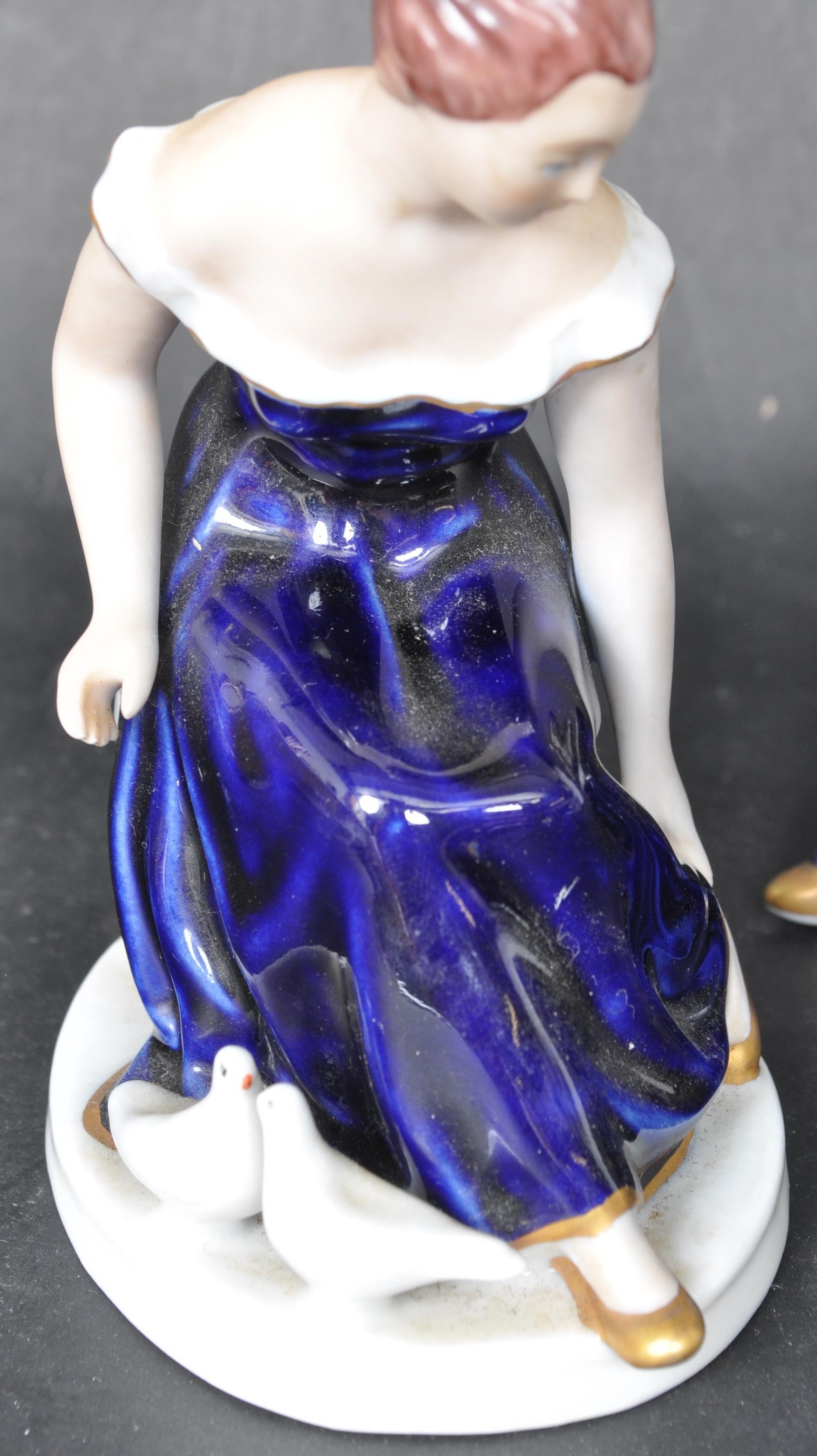 PAIR OF ROYAL DUX PORCELAIN LADIES FIGURINES - Image 3 of 6