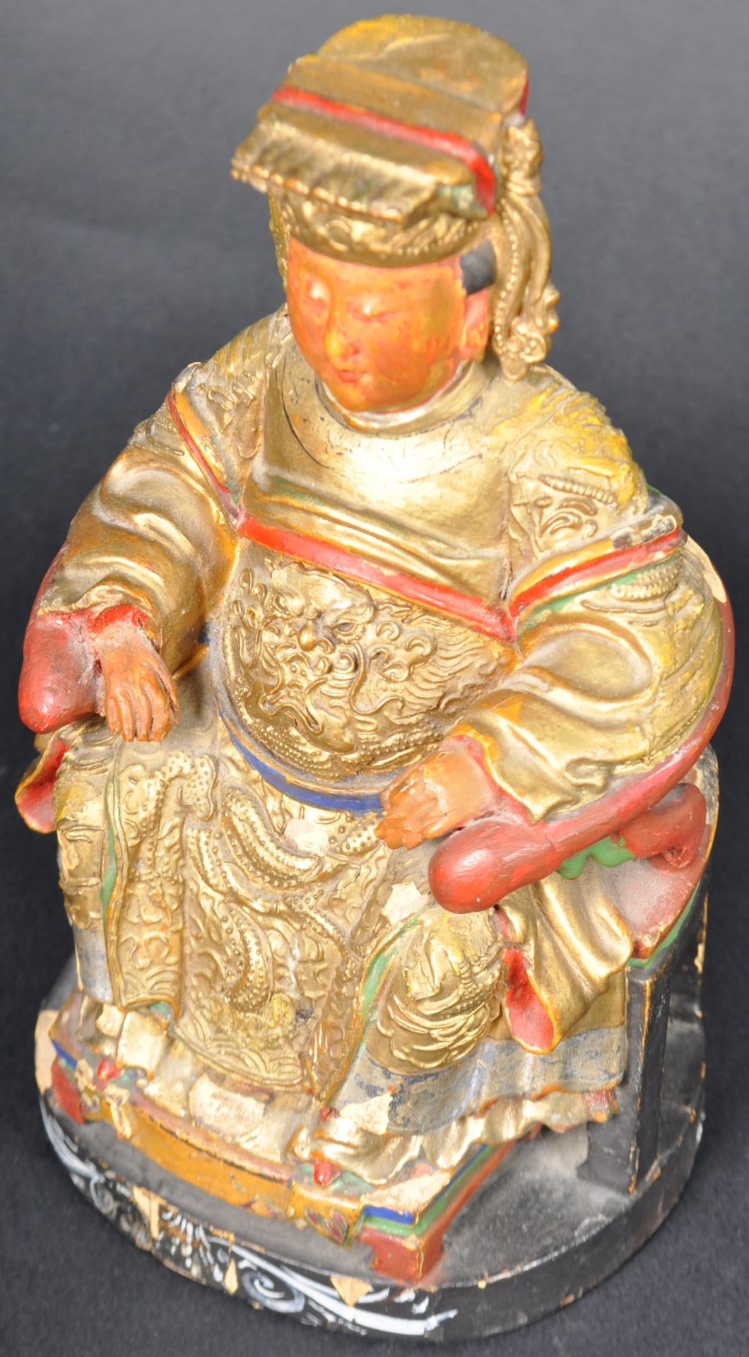 19TH CENTURY CHINESE CARVED FIGURINE OF MAZU - Bild 2 aus 8