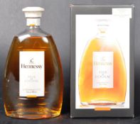 ONE 700ML BOTTLE OF HENNESSY FINE DE COGNAC