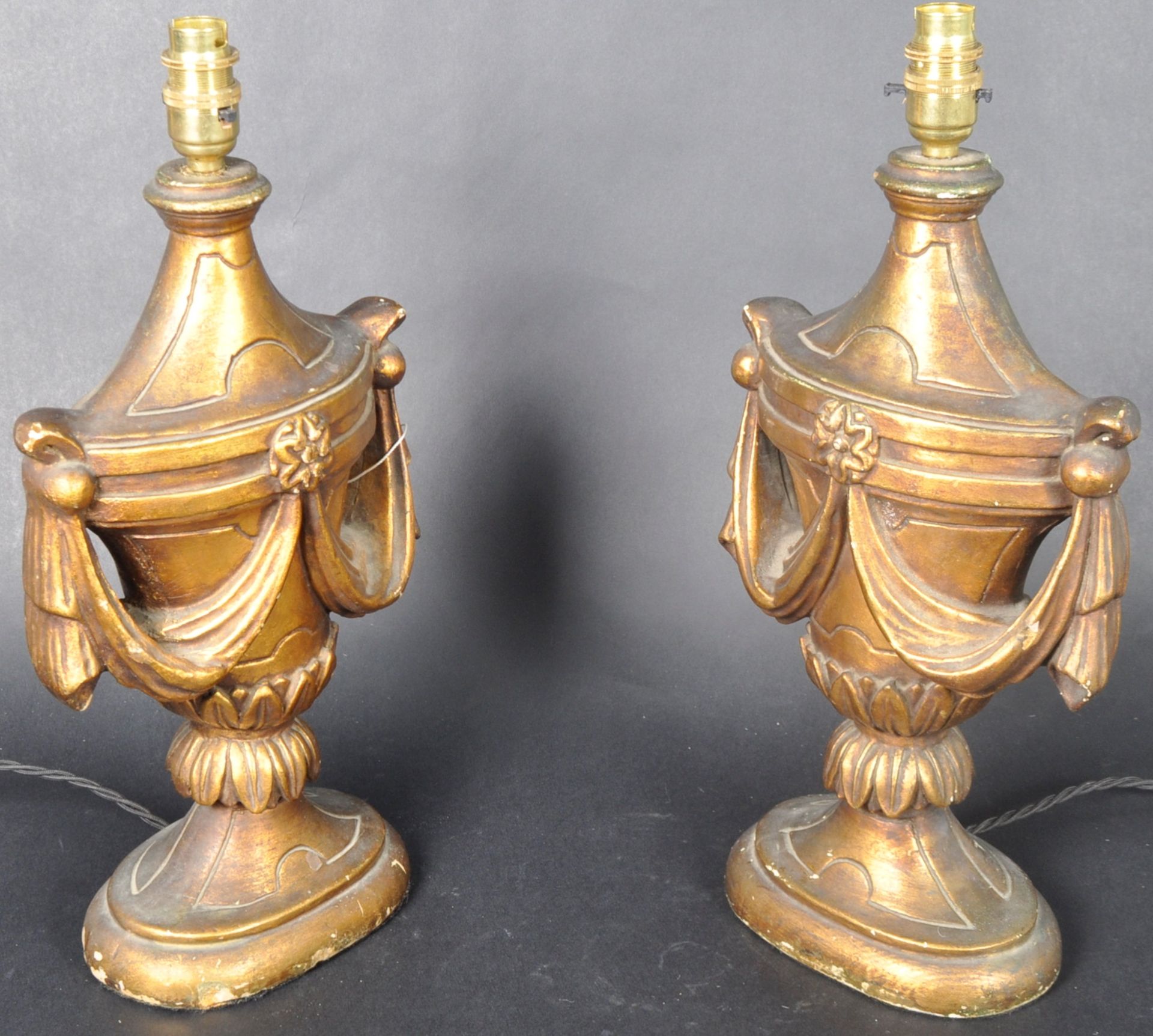 PAIR OF ART DECO GILT RESIN TABLE LAMP LIGHTS OF URN FORM - Image 4 of 9