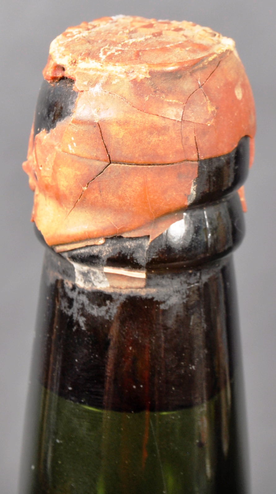 1948 TAYLOR'S BOTTLE PORT HAVING A GOOD LEVEL - Image 4 of 4