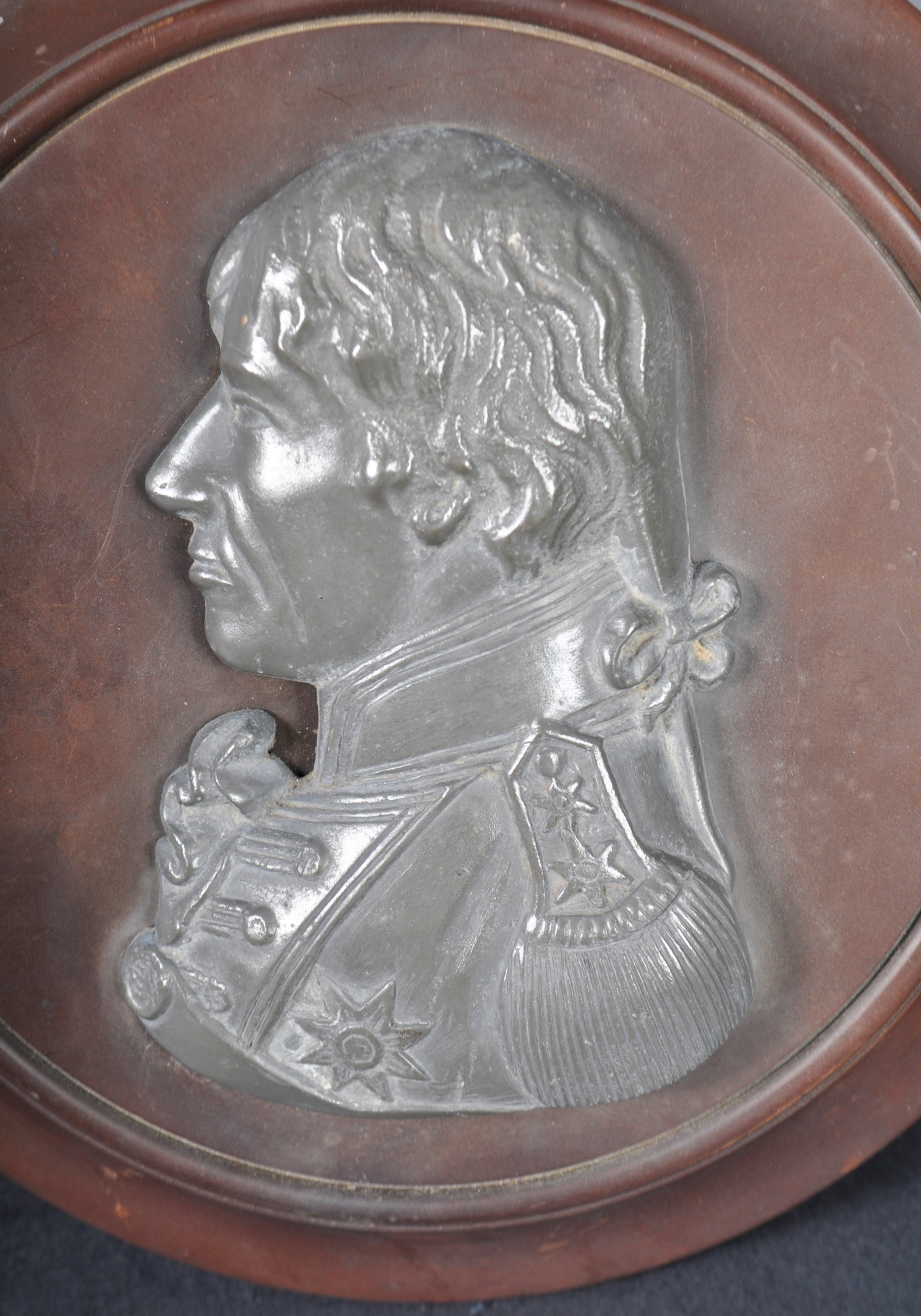 EARLY 20TH CENTURY PEWTER PORTRAIT OF LORD ADMIRAL NELSON - Image 3 of 6