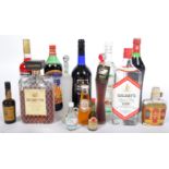 SELECTION OF ASSORTED WINE, RUM, GIN & LIQUORS