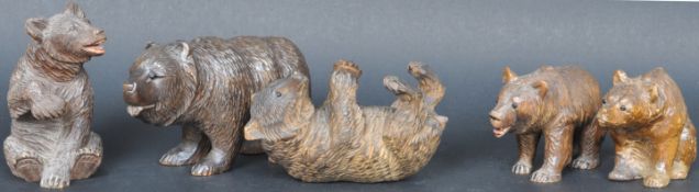 19TH CENTURY BLACK FOREST CARVED BEAR FIGURINES