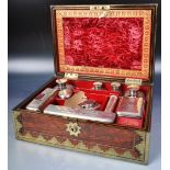 19TH CENTURY VICTORIAN ROSEWOOD AND BRASS INLAID VANITY BOX