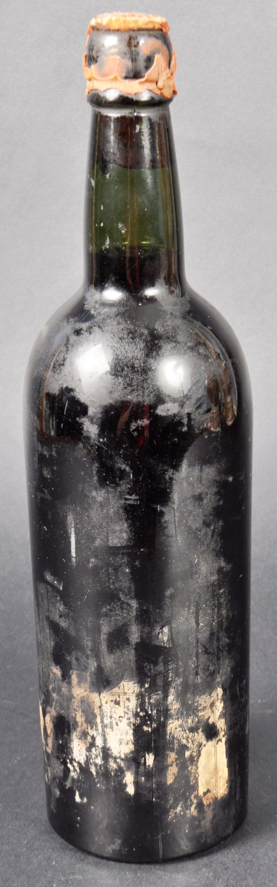 1948 TAYLOR'S BOTTLE PORT HAVING A GOOD LEVEL - Image 2 of 4