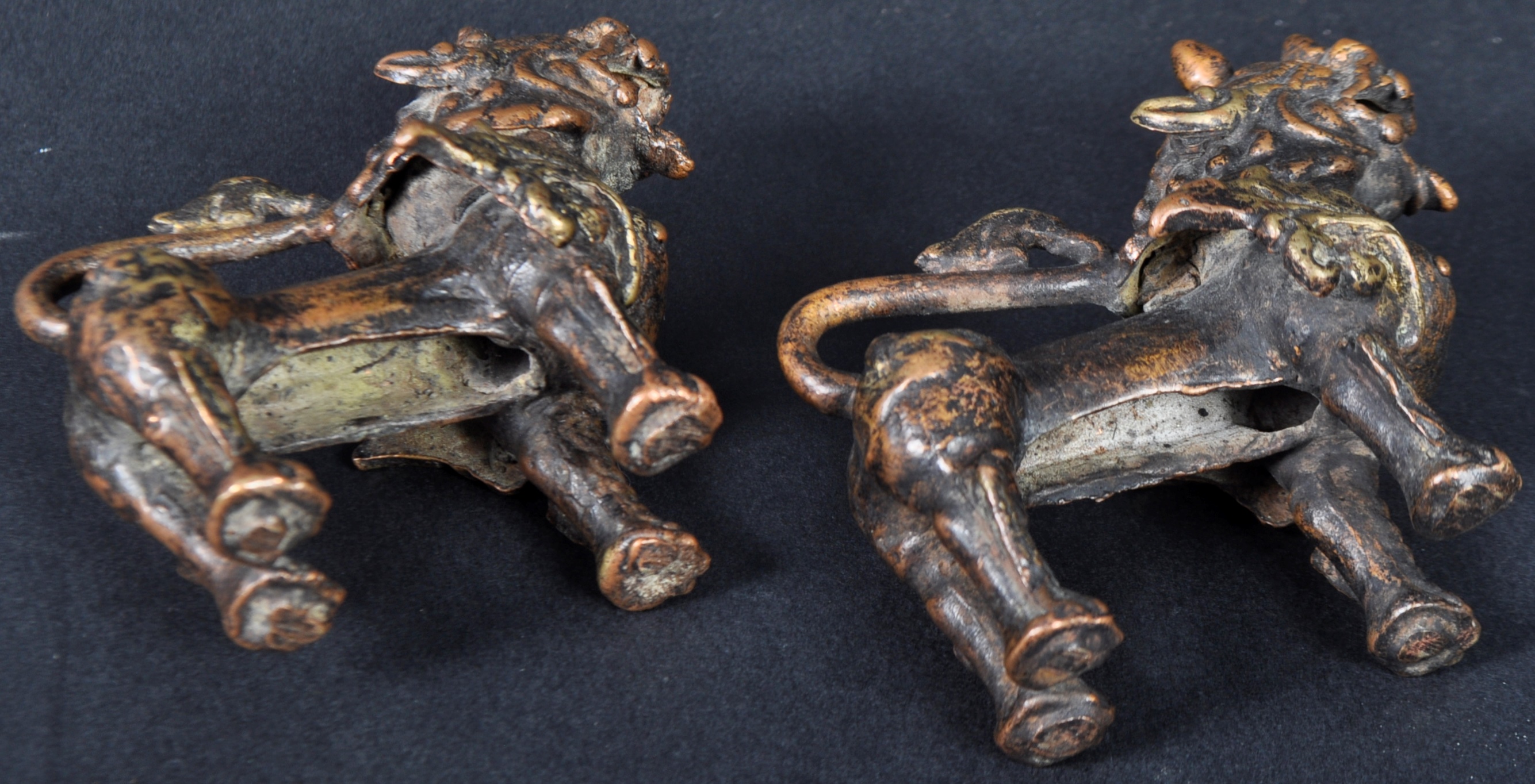 PAIR OF 19TH CENTURY CHINESE BRONZE FOO DOG FIGURES - Image 6 of 6