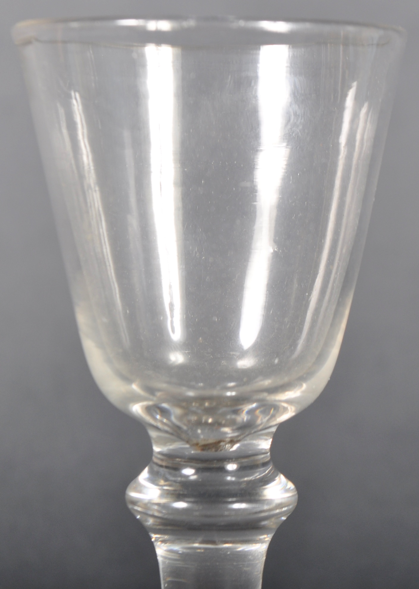 18TH CENTURY GEORGE III BALIUSTROID WINE GLASS - Image 3 of 5