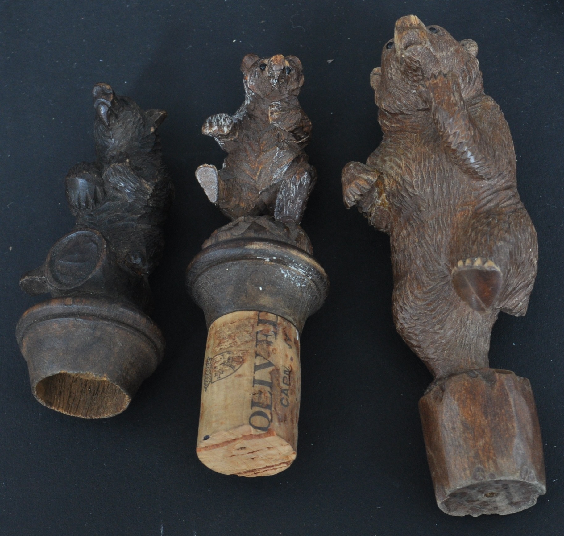 COLLECTION OF 19TH CENTURY CARVED BLACK FOREST BEARS - Image 7 of 7