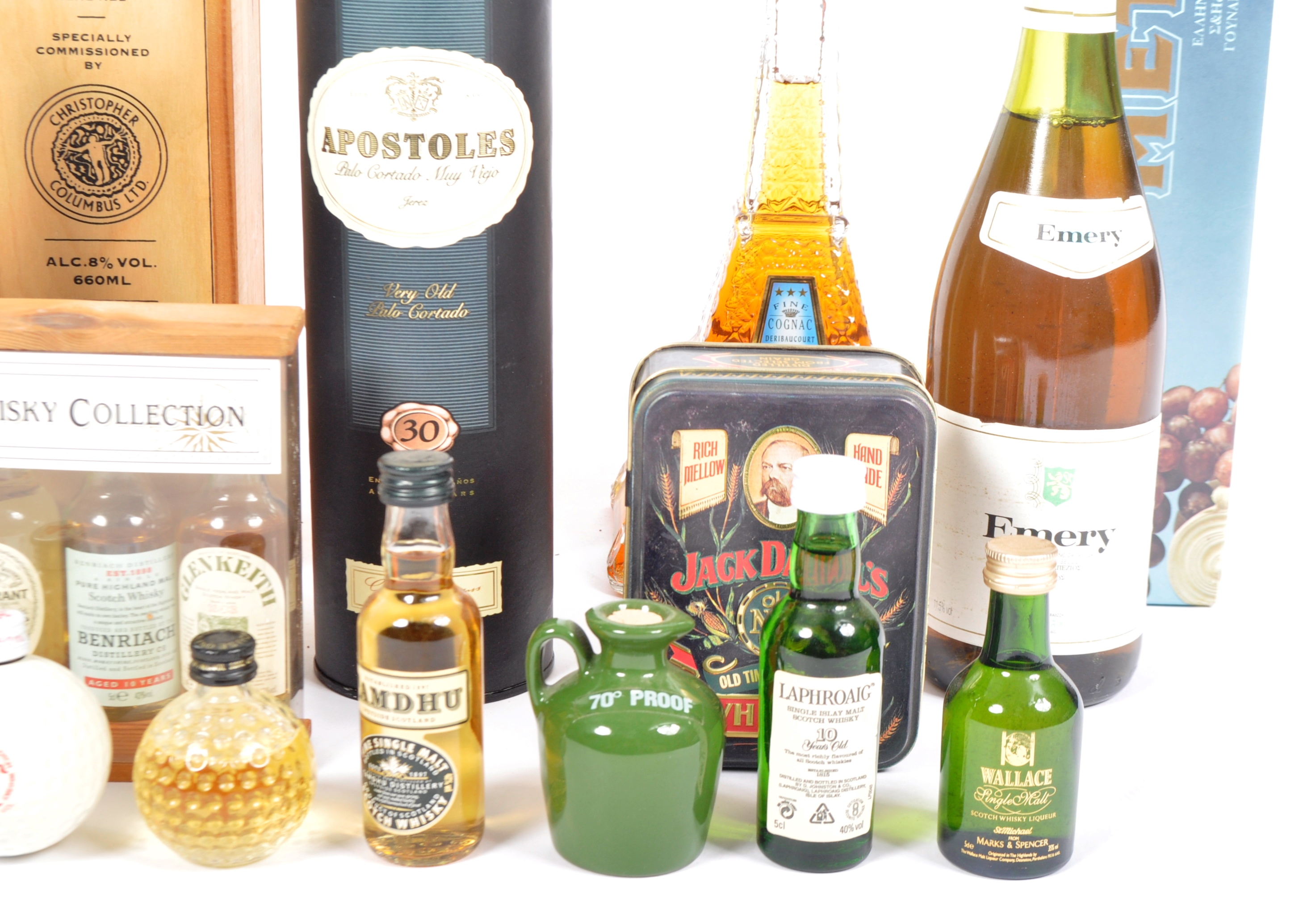 SELECTION OF ASSORTED WINE, SPIRITS AND ALE WITH MINIATURES - Image 6 of 6