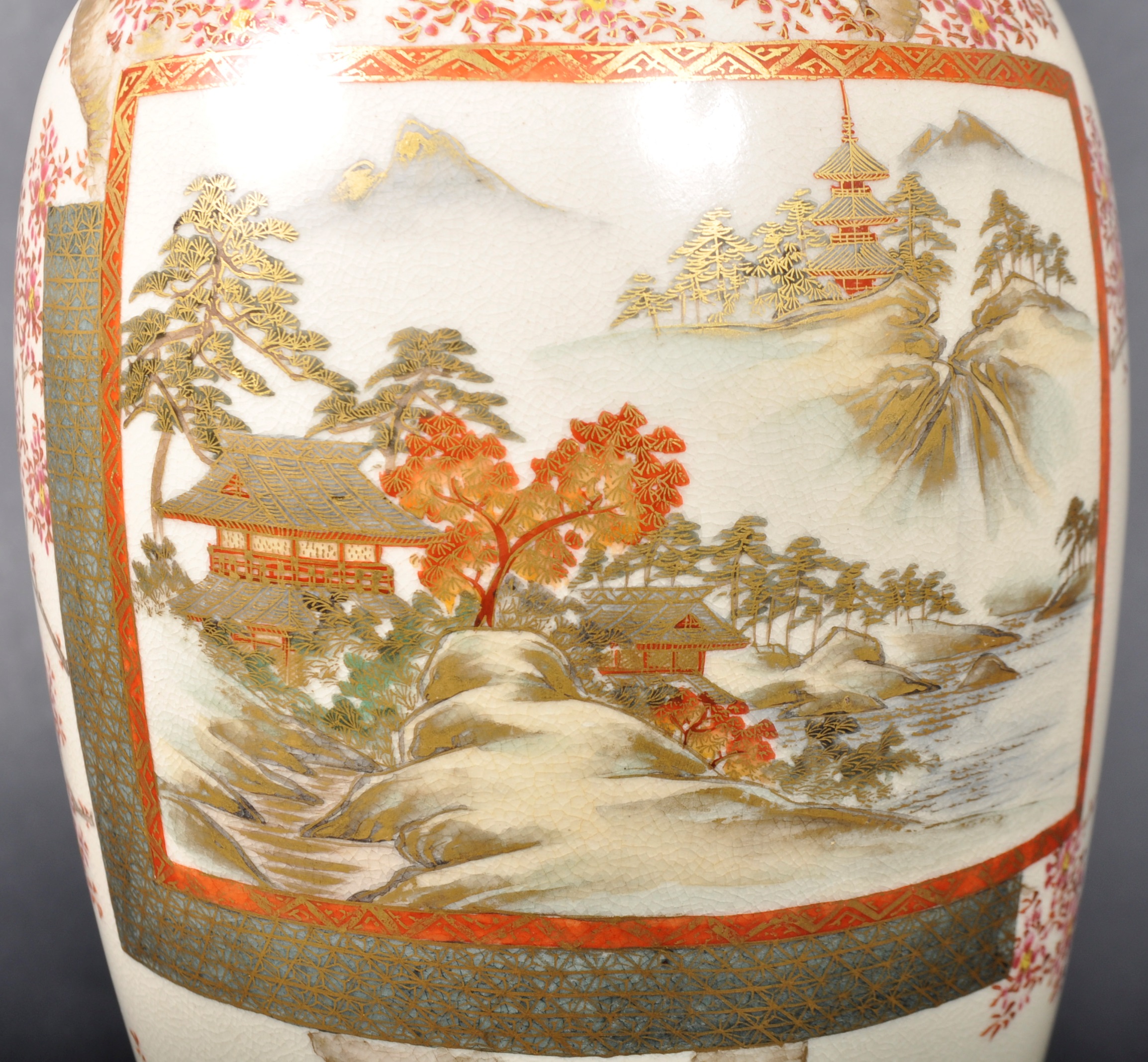 19TH CENTURY JAPANESE MEIJI PERIOD SATSUMA VASE - Image 4 of 9
