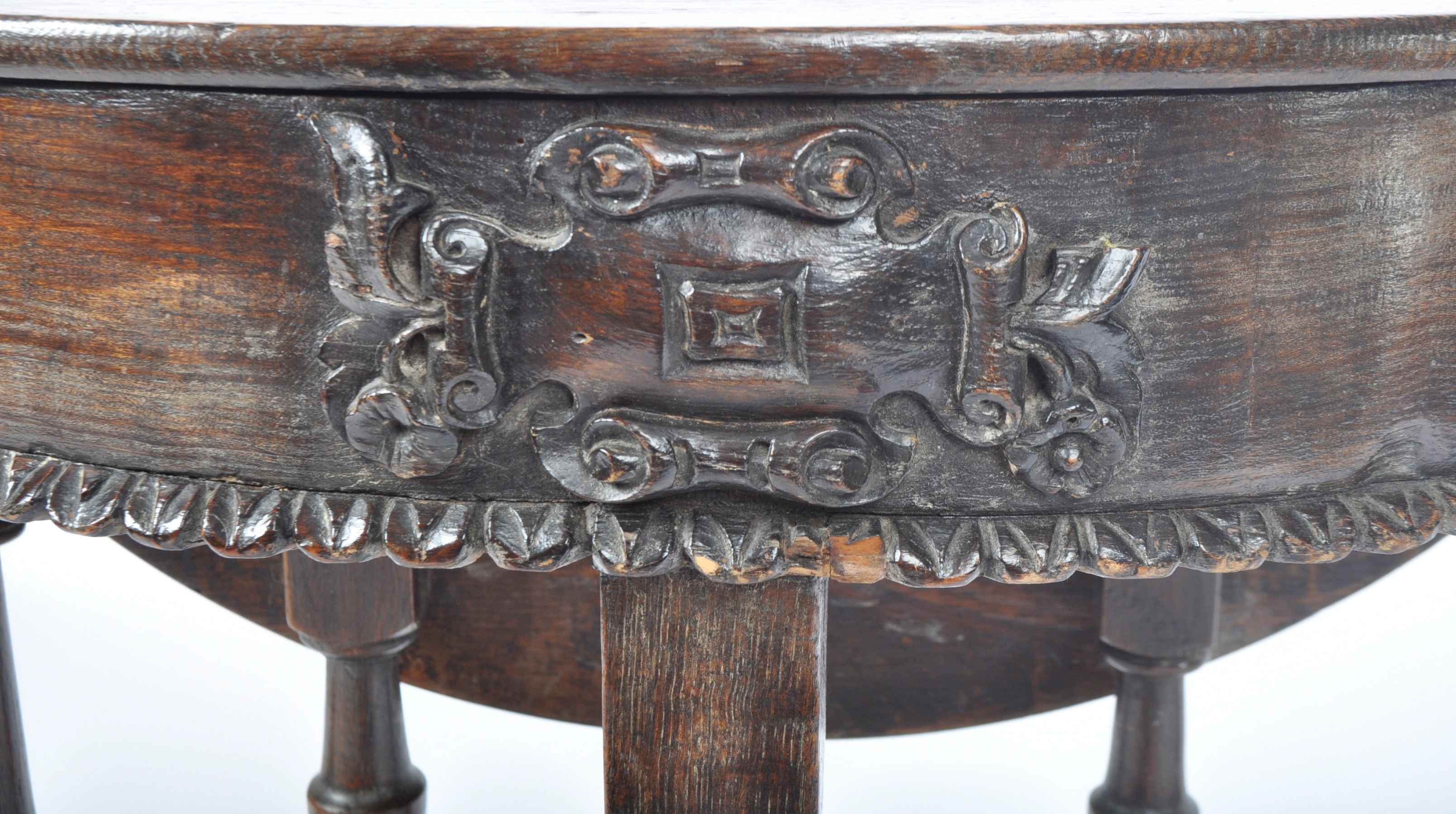 17TH CENTURY OAK ECCLESIASTICAL CREDENCE GATELEG TABLE - Image 3 of 7