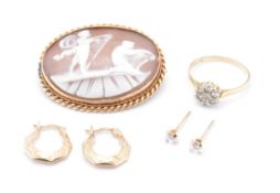 GOLD JEWELLERY - RING, EARRINGS & CAMEO BROOCH