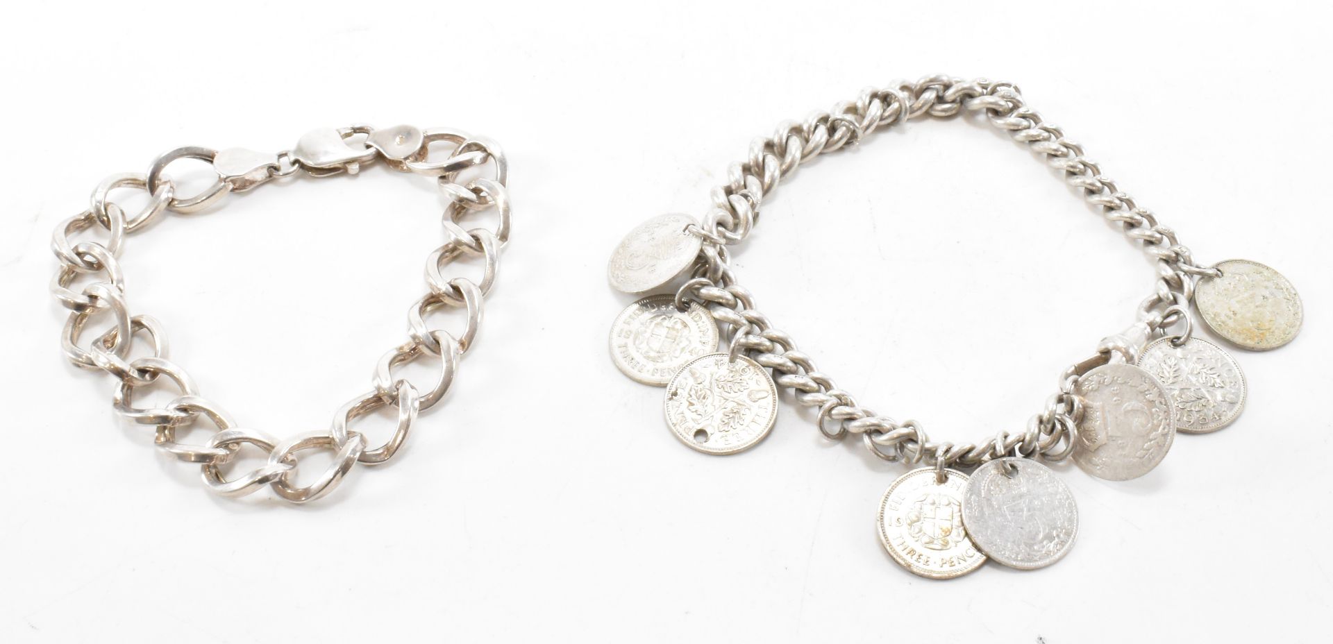 SILVER COIN BRACELET & WHITE METAL CURB BRACELET - Bild 2 aus 6