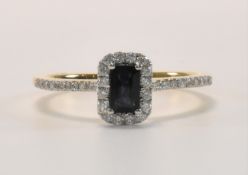 HALLMARKED 18CT GOLD SAPPHIRE & DIAMOND RING