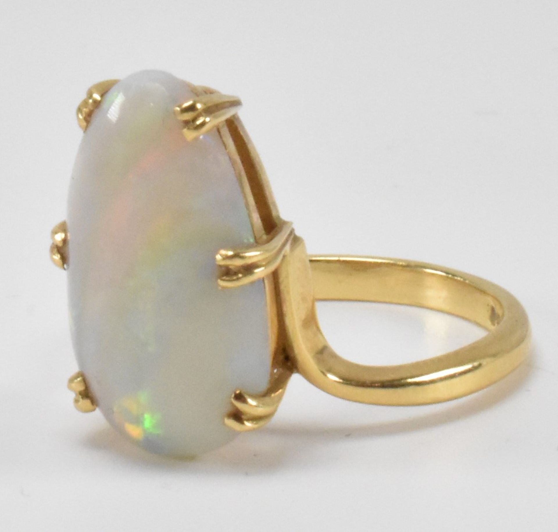 VINTAGE HALLMARKED 18CT GOLD & OPAL DRESS RING - Image 5 of 11