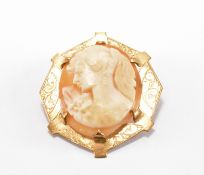 HALLMARKED 9CT GOLD & SHELL CAMEO BROOCH