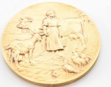 HALLMARKED 9CT GOLD 1920S BRITISH DAIRY FARMERS MEDALLION