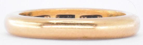 22CT GOLD BAND RING