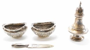 GROUP OF VICTORIAN & LATER SILVER ITEMS