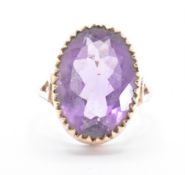 HALLMARKED 9CT GOLD & AMETHYST COCKTAIL RING