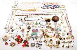 COLLECTION OF COSTUME JEWELLERY & WATCHES