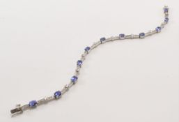 HALLMARKED 18CT WHITE GOLD TANAZANITE & DIAMOND BRACELET