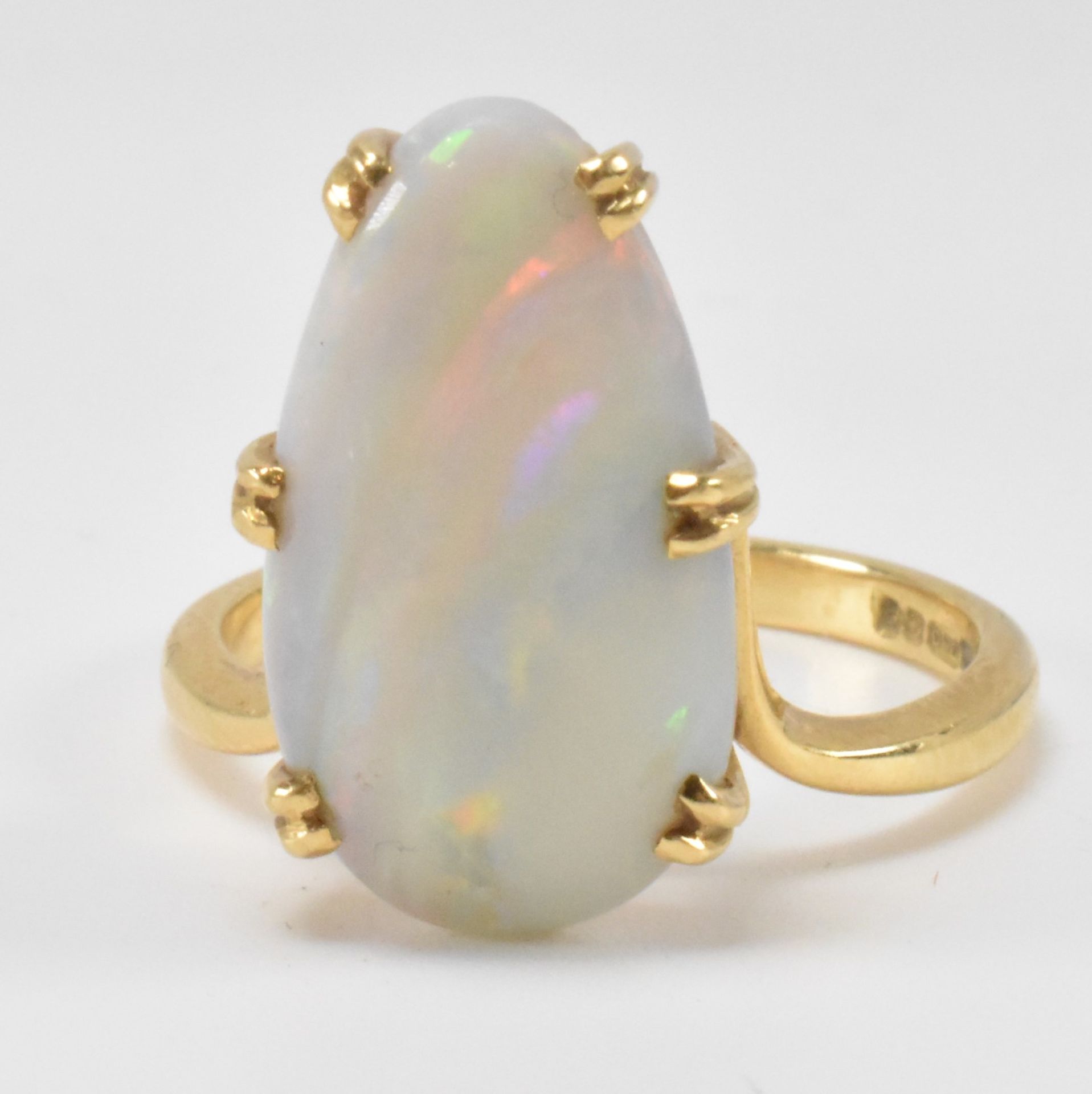 VINTAGE HALLMARKED 18CT GOLD & OPAL DRESS RING - Image 6 of 11
