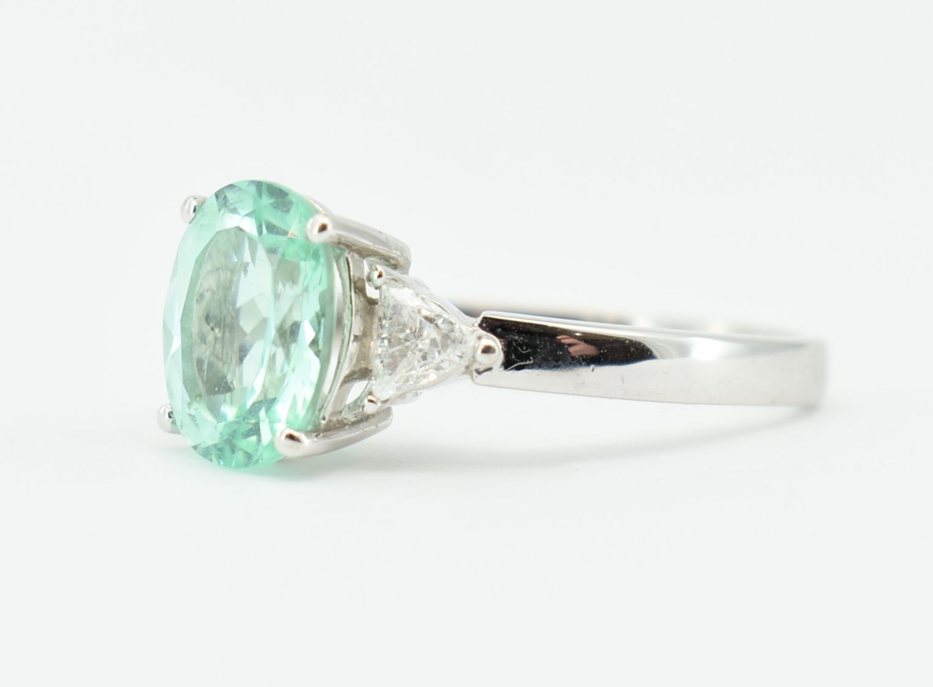 HALLMARKED 18CT GOLD PARAIBA TOURMALINE & DIAMOND RING - Image 3 of 6