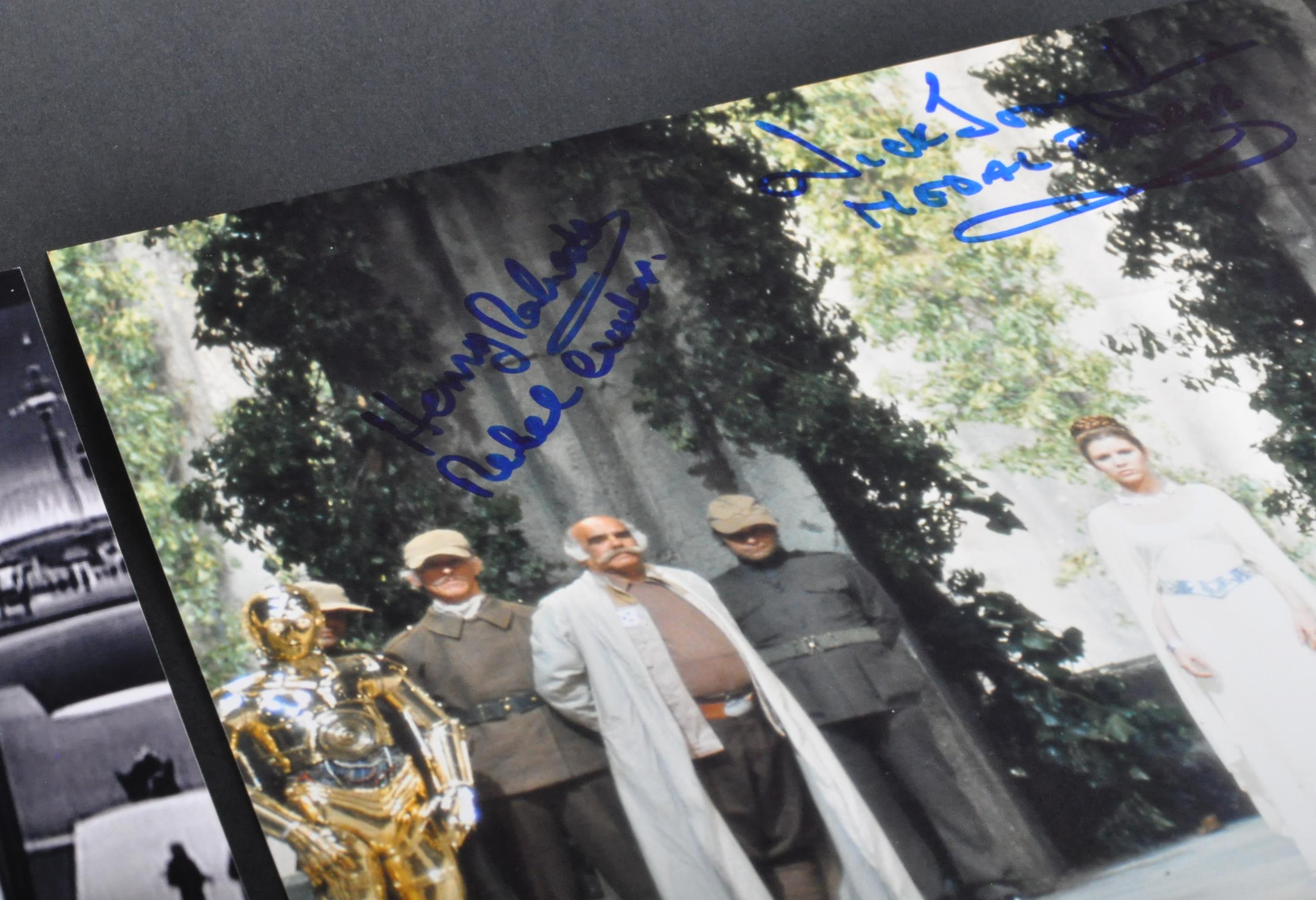 STAR WARS - WHOLE FRANCHISE - COLLECTION OF SIGNED PHOTOS - Image 6 of 6