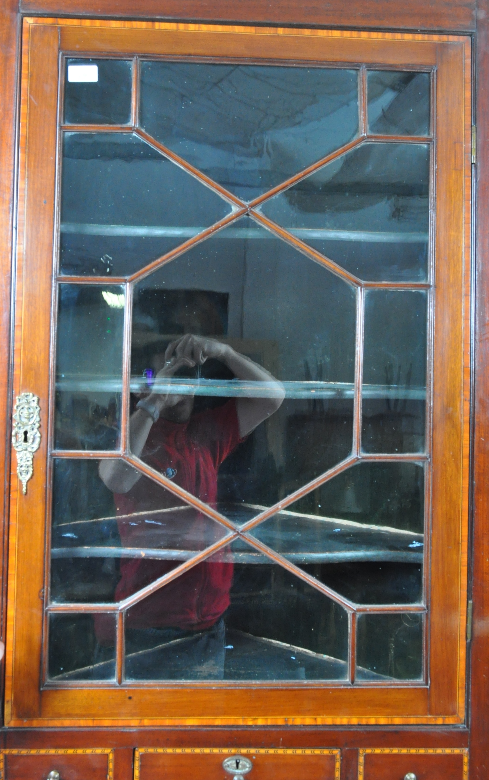 19TH CENTURY GEORGE III DOUBLE CORNER CUPBOARD - Image 3 of 7