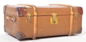 EARLY 20TH CENTURY CANVAS & LEATHER STEAMER TRUNK