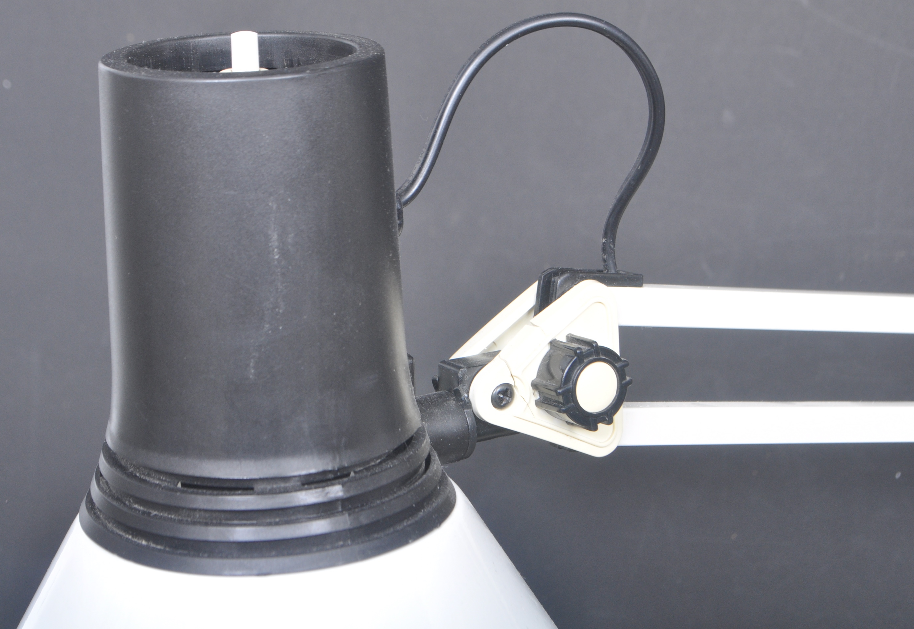 TWO VINTAGE 20TH CENTURY MICROMARK DESKTOP LAMP - Image 4 of 5