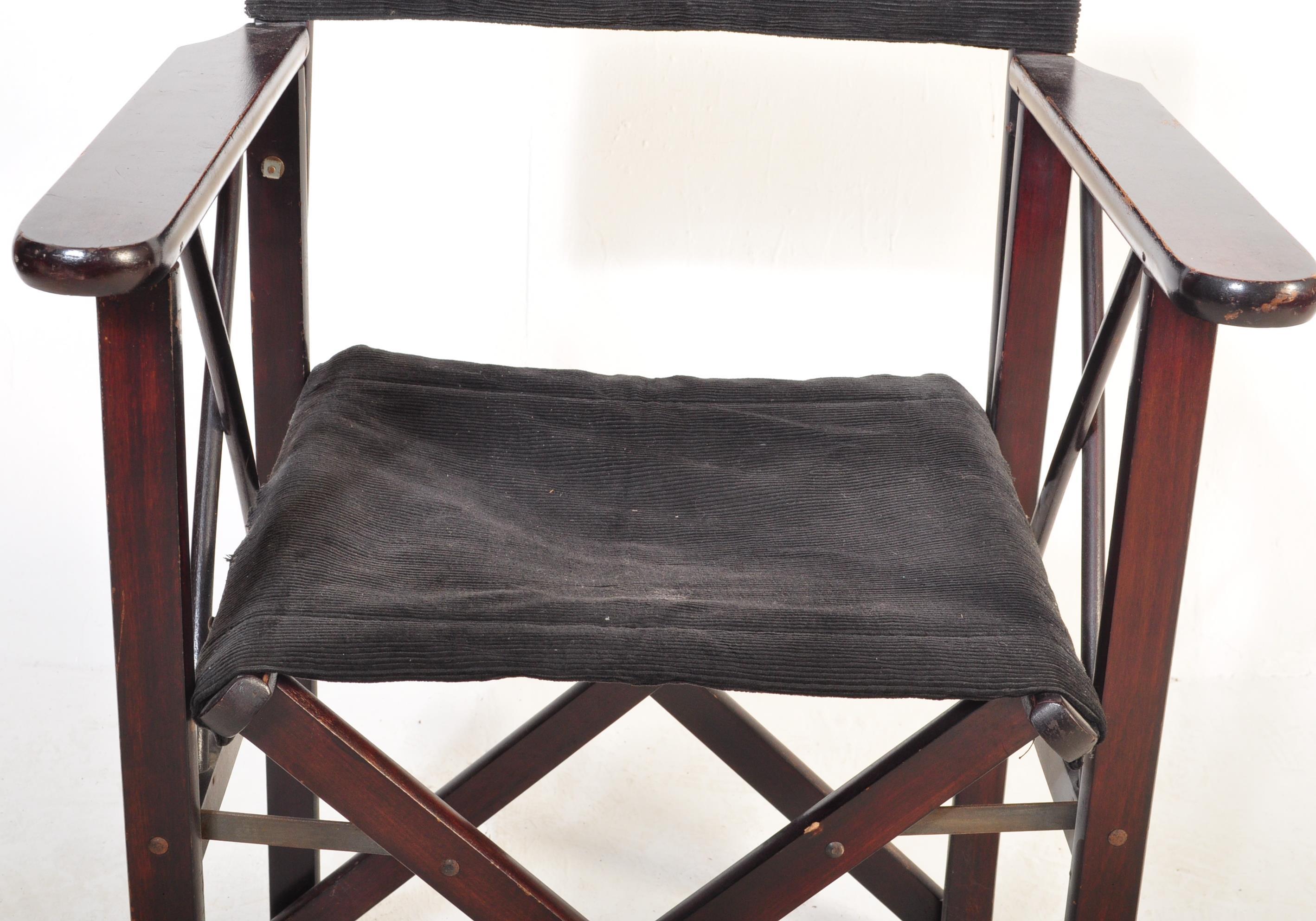 VINTAGE MID CENTURY FOLDING DIRECTORS CHAIRS & TABLE - Image 12 of 14