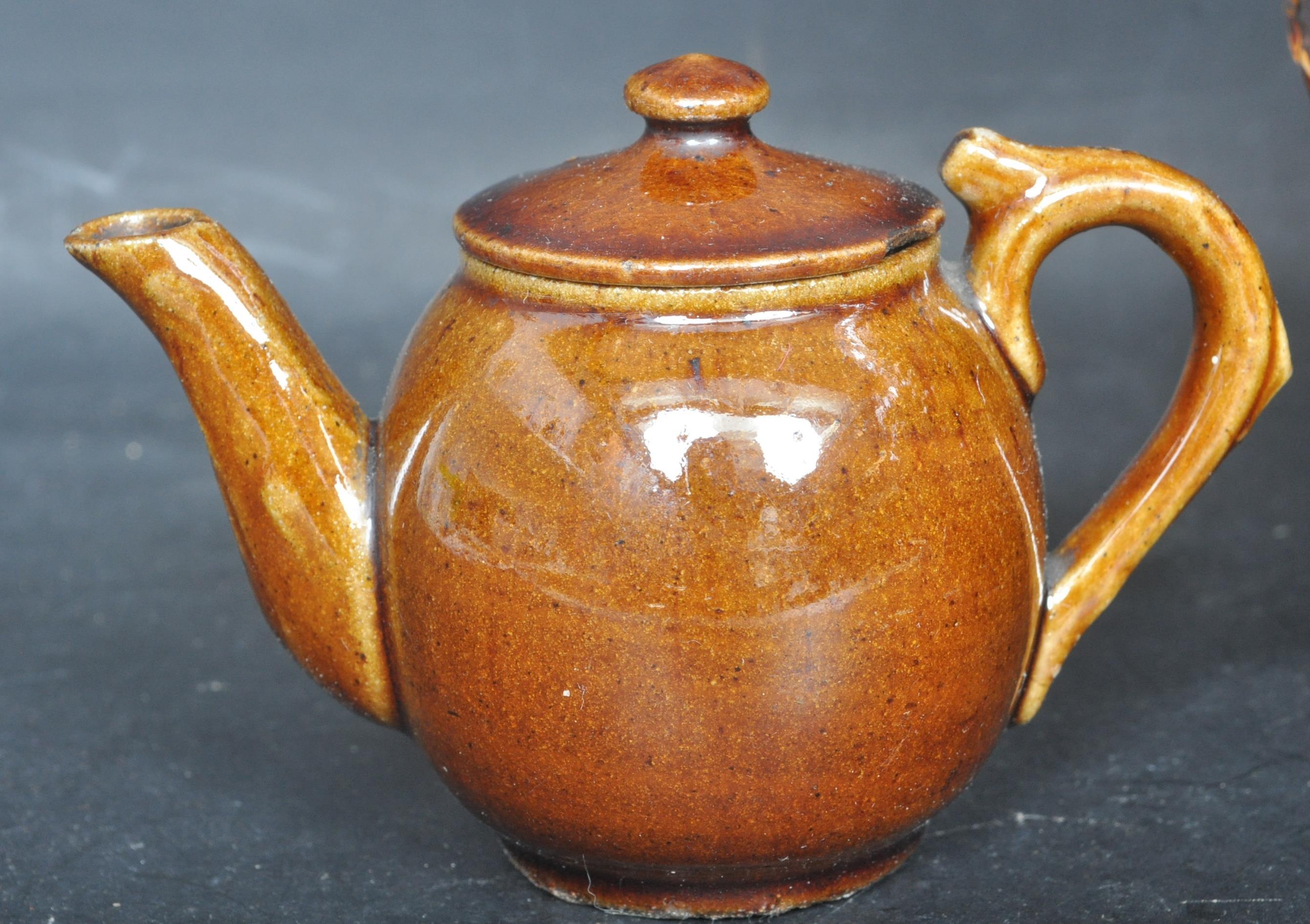 VICTORIAN 19TH CENTURY TREACLE GLAZE PITCHER & TEAPOT - Image 2 of 6