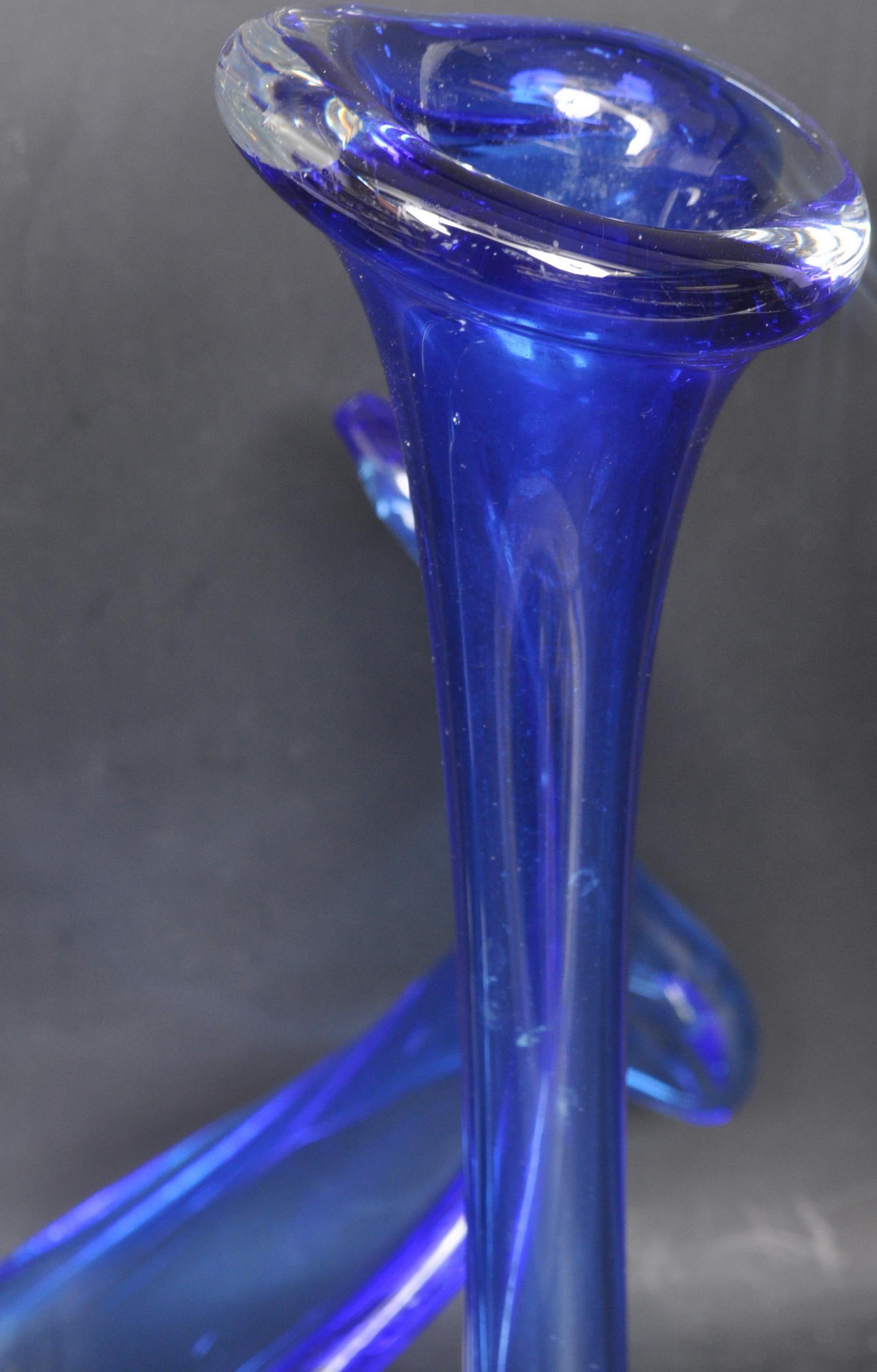 JOSEF HOSPODKA STUDIO ART GLASS CENTRE PIECE BOWL - Image 3 of 5