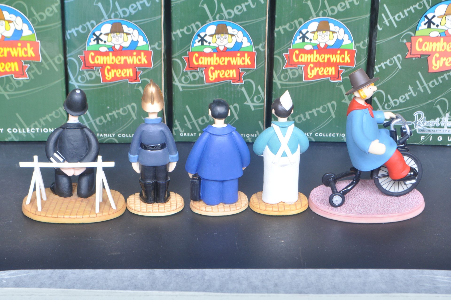 CAMBERWICK GREEN – ROBERT HARROP – X5 FIGURINES / STATUES - Bild 4 aus 5