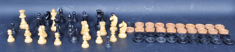 COLLECTION OF EARLY 20TH CENTURY CHESS PIECES