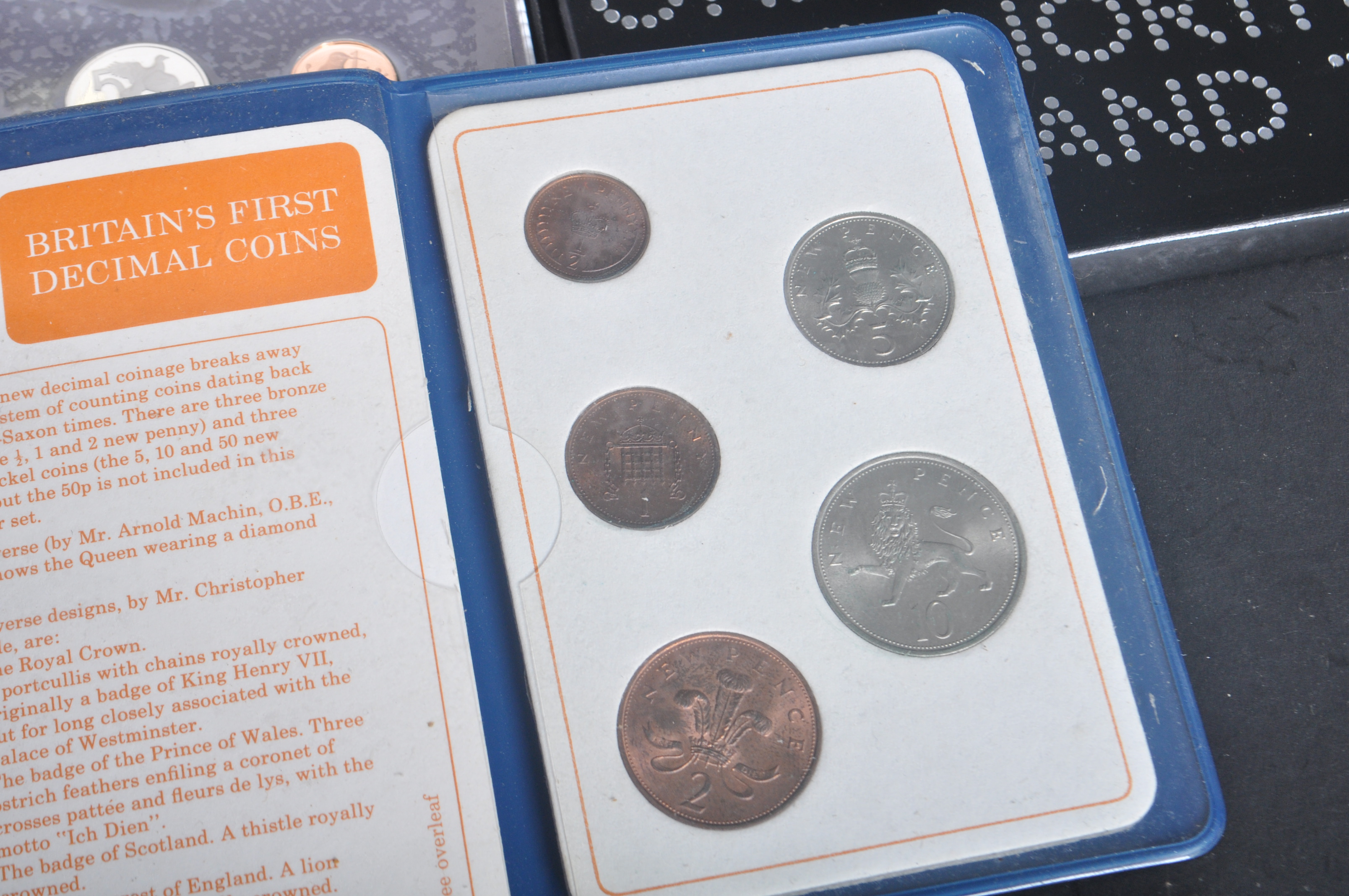 COLLECTION OF UK AND INTERNATIONAL PROOF AND UNCIRCULATED COINS - Image 3 of 5