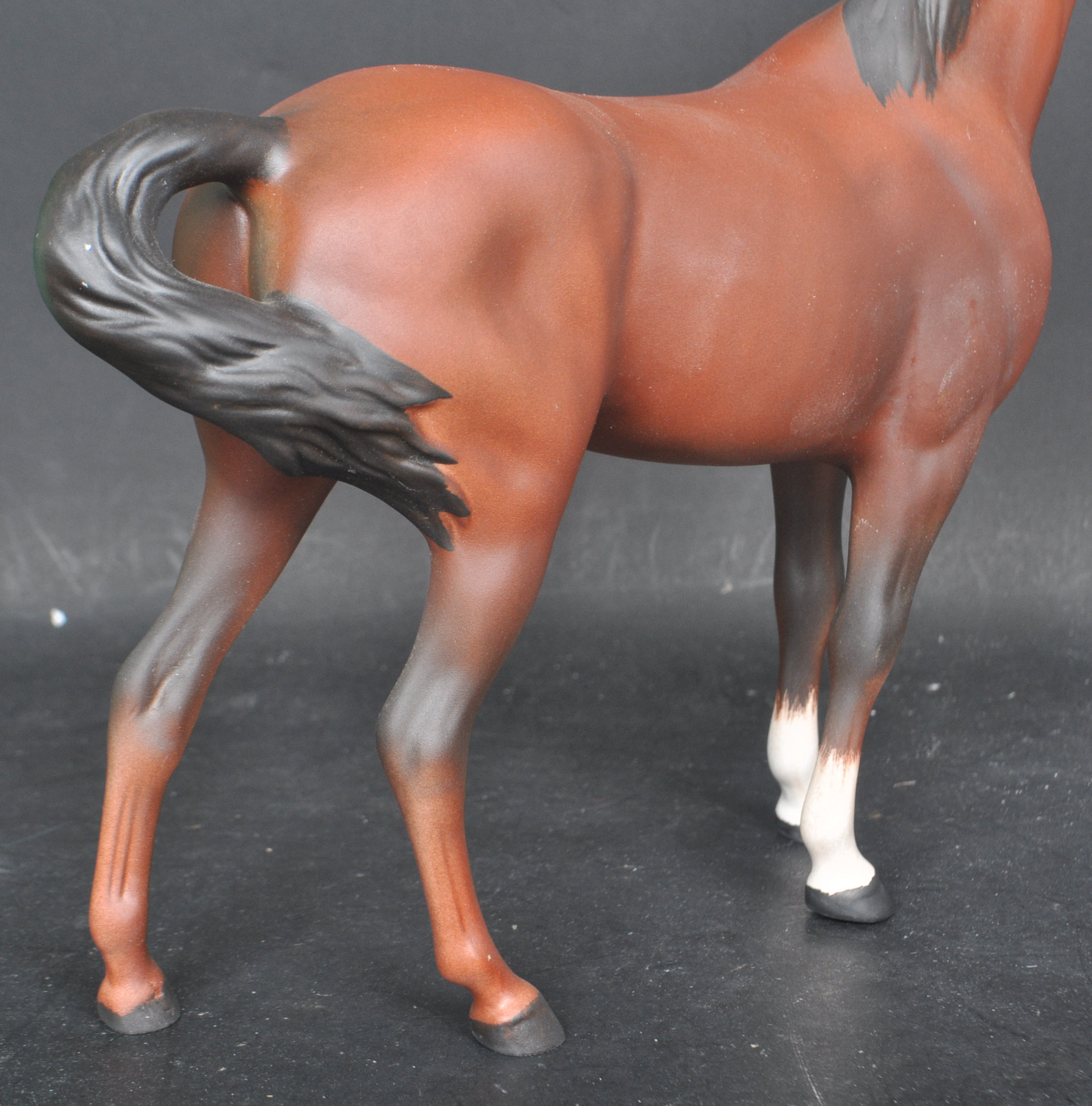 ROYAL DOULTON CHINA HORSE FIGURE - Image 4 of 5