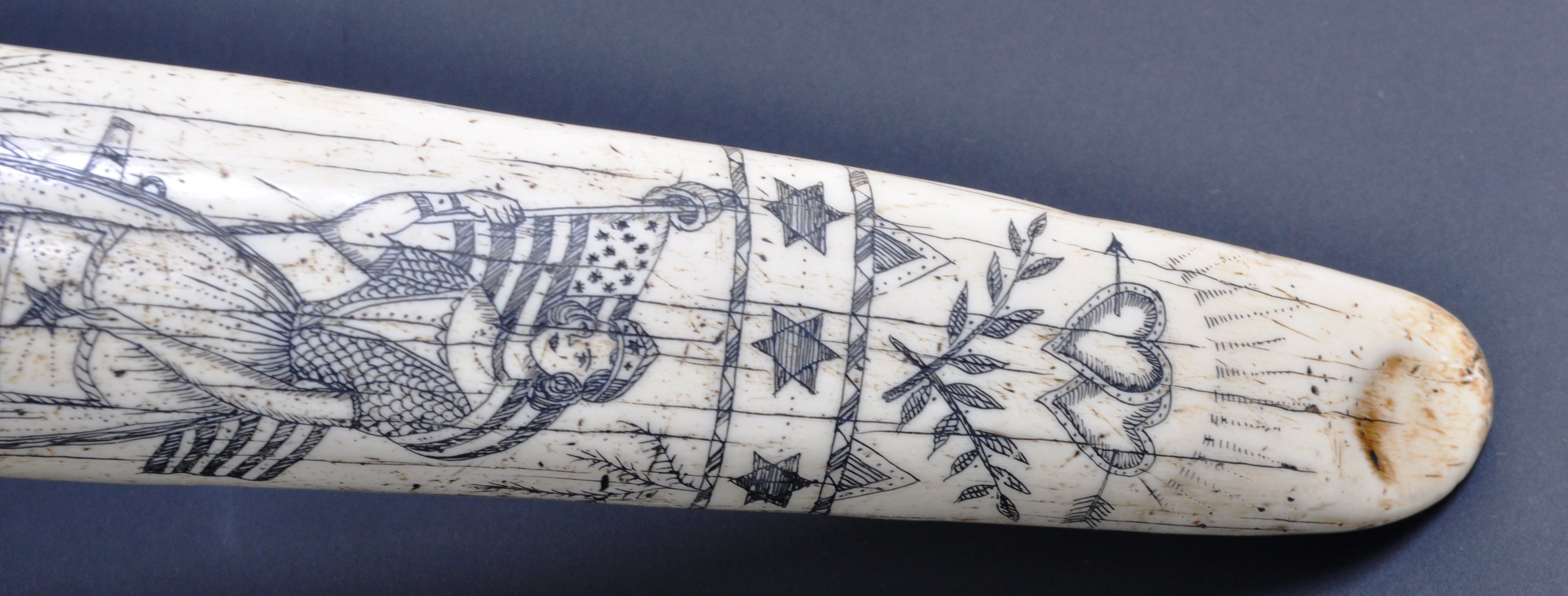 VINTAGE 20TH CENTURY RESIN REPRODUCTION SCRIMSHAW - Image 4 of 5