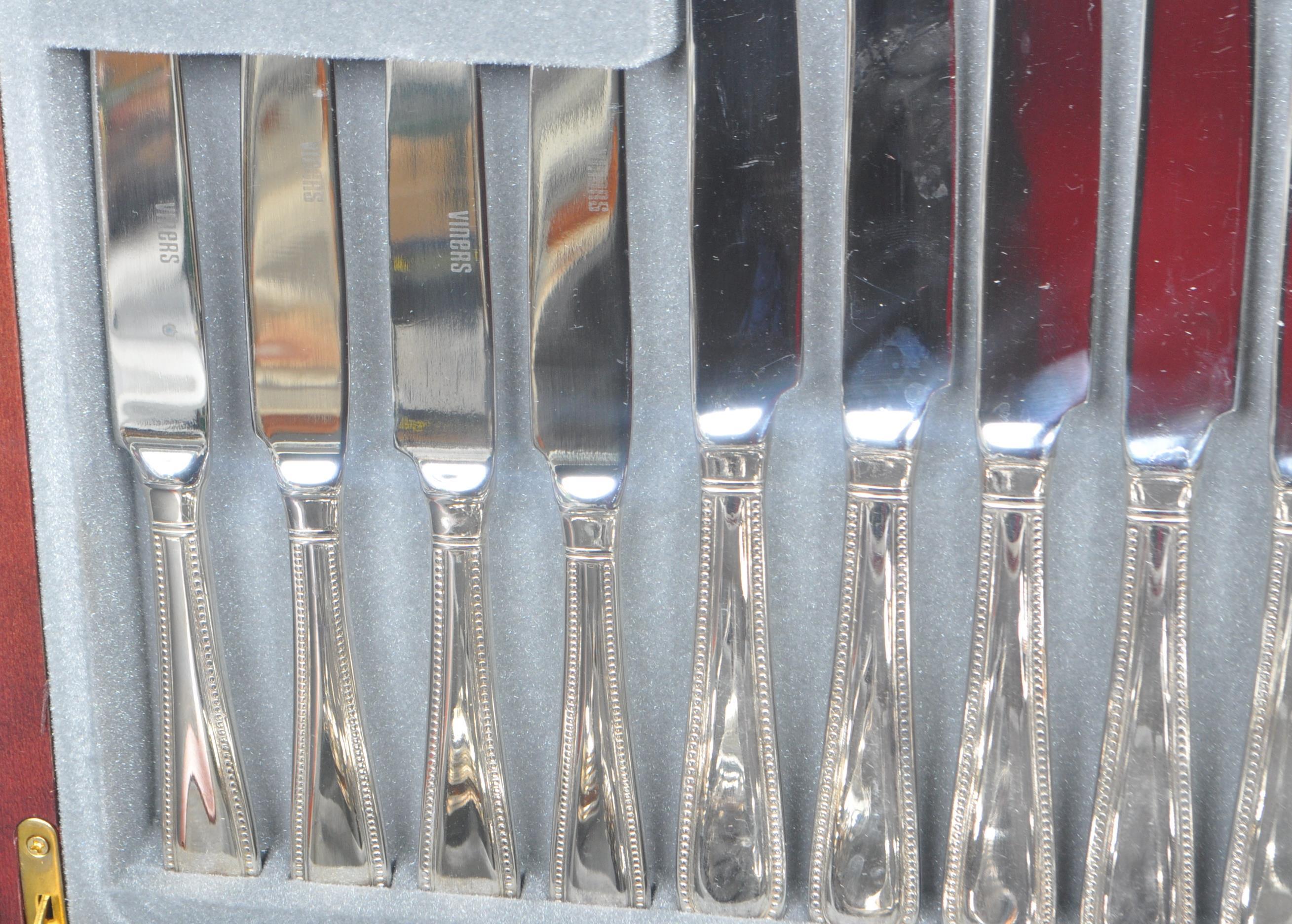 RETRO VINERS SHEFFIELD SILVER PLATE CUTLERY CANTEEN - Image 5 of 6