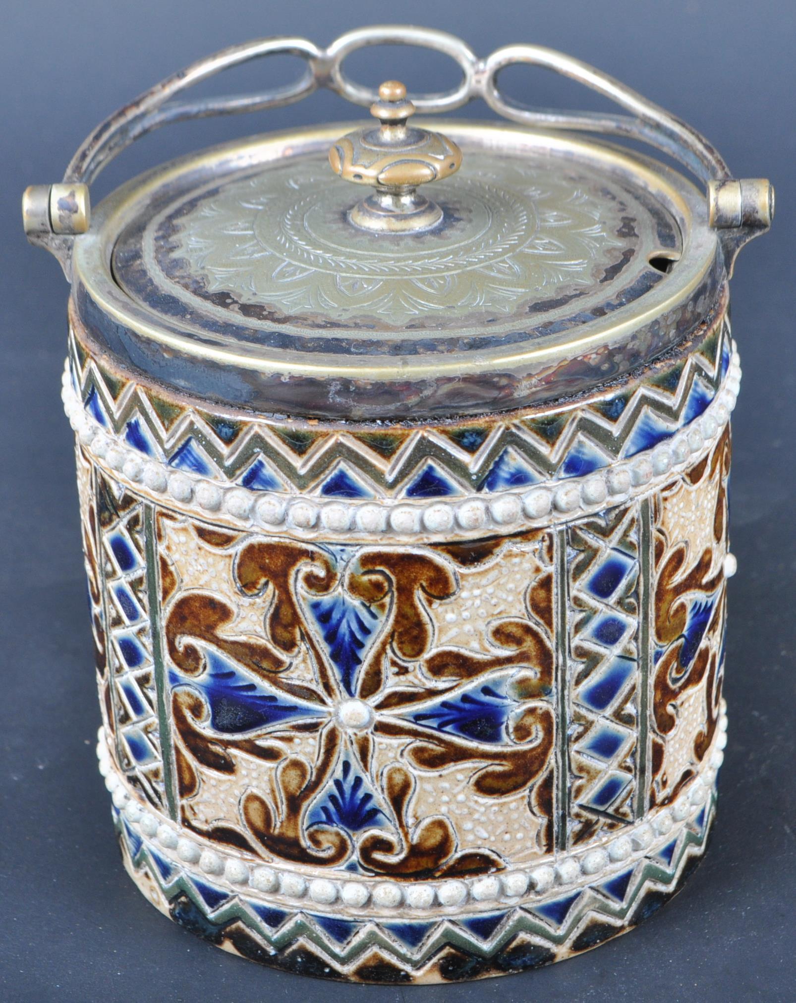 VICTORIAN DOULTON LAMBETH STONE GLAZED TOBACCO JAR - Image 3 of 6