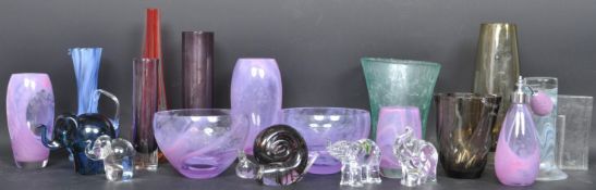 COLLECTION OF RETRO MURANO & CAITHNESS GLASS ITEMS