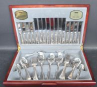 RETRO VINERS SHEFFIELD SILVER PLATE CUTLERY CANTEEN