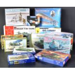 LARGE COLLECTION OF ASSORTED PLASTIC MODEL KITS