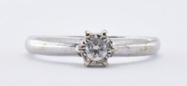 9CT GOLD & DIAMOND SOLITAIRE RING