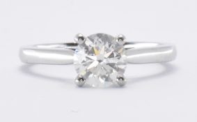 HALLMARKED PLATINUM & DIAMOND SOLITAIRE RING